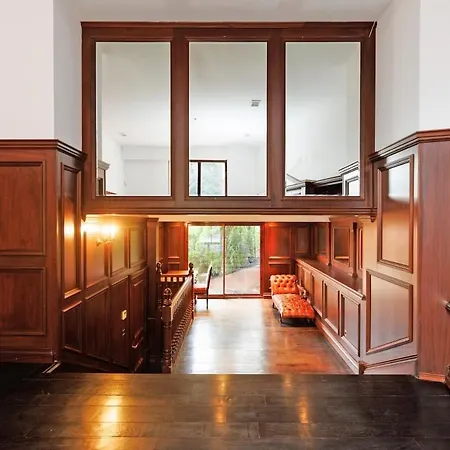 فيلة Luxurious With 7 Bedrooms